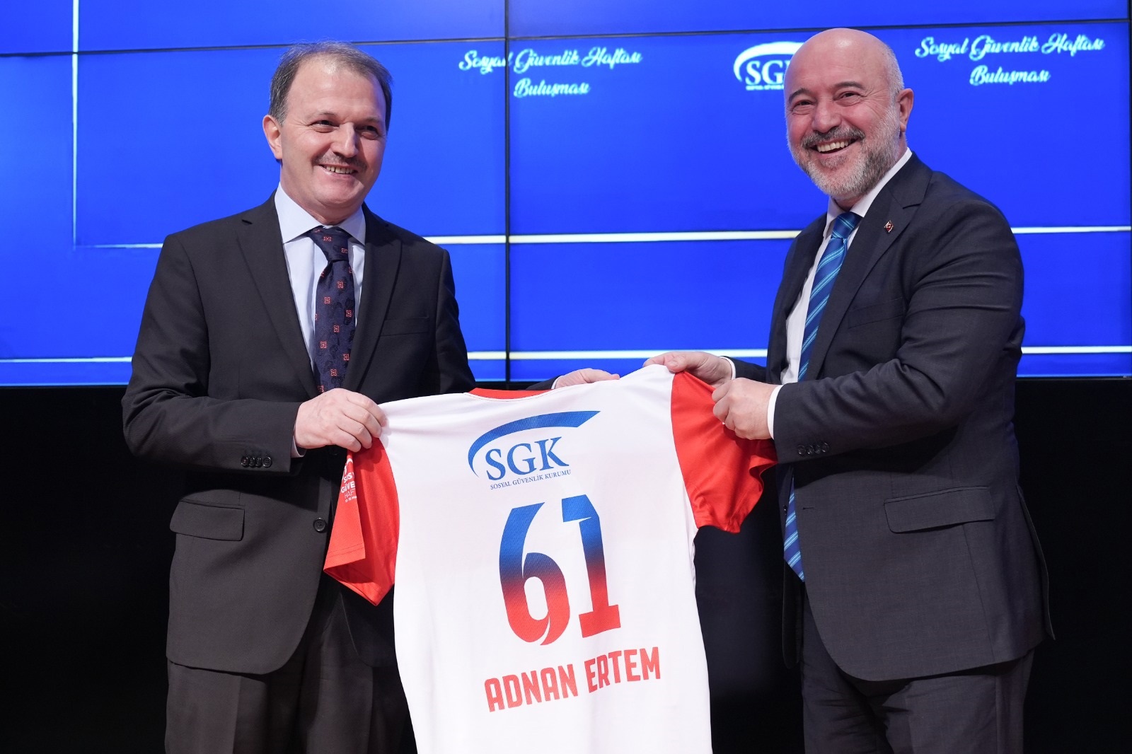 BASKANLIK_660000/HABERLER/2025/MAYIS/16052025-1/825783c7-429e-4b1a-8c05-0391e6a52154.jpg