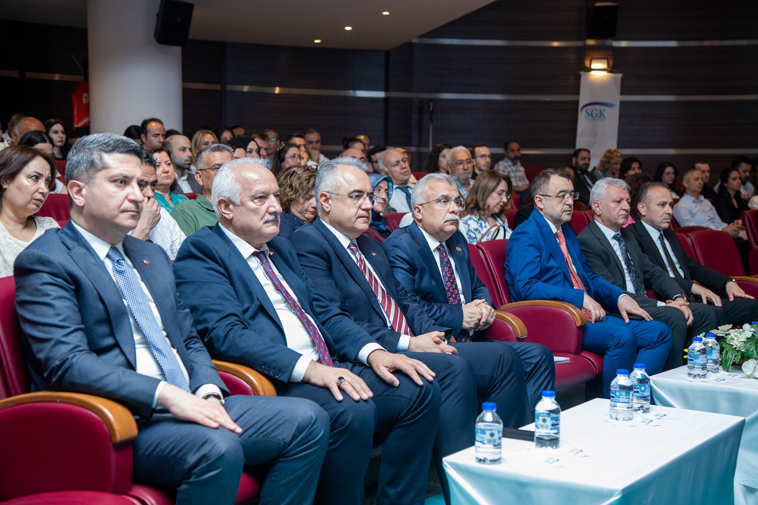 BASKANLIK_660000/HABERLER/2025/MAYIS/29052025/768aa87e-d906-4acd-8372-e546dda0bcc9.jpg